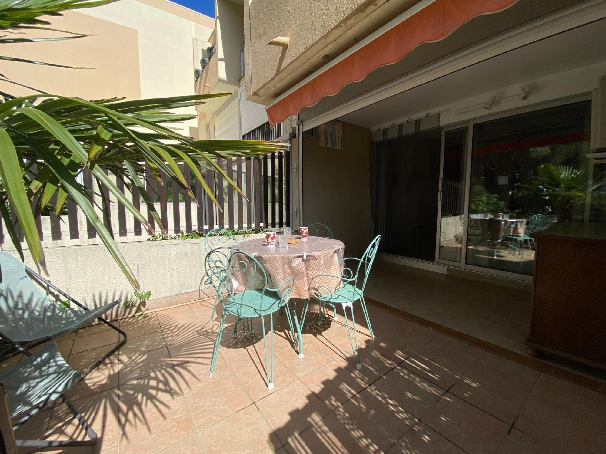 Sol-Y-Days Los Amigos, Studio 4 Couchages En Rez-De-Jardin, Avec Grande Terrasse Et Parking, A 250M De La Plage 勒格罗-迪鲁瓦 外观 照片